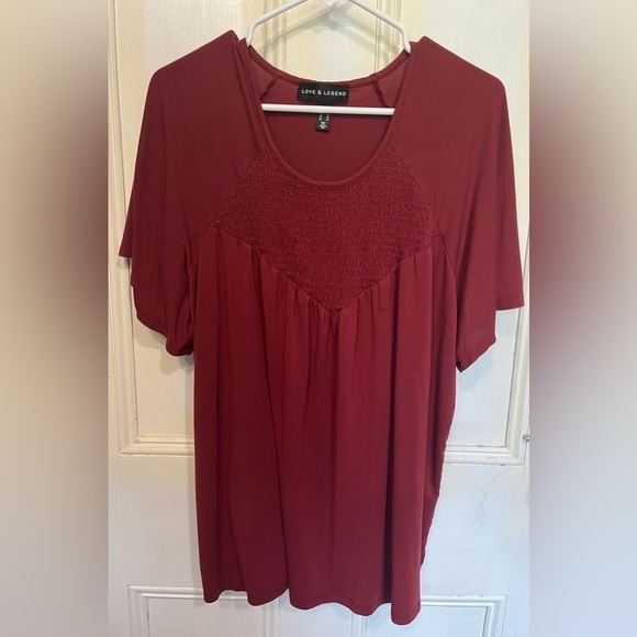 Love & Legend Short Sleeve Scoop Neck Shirt X - Picture 2 of 7